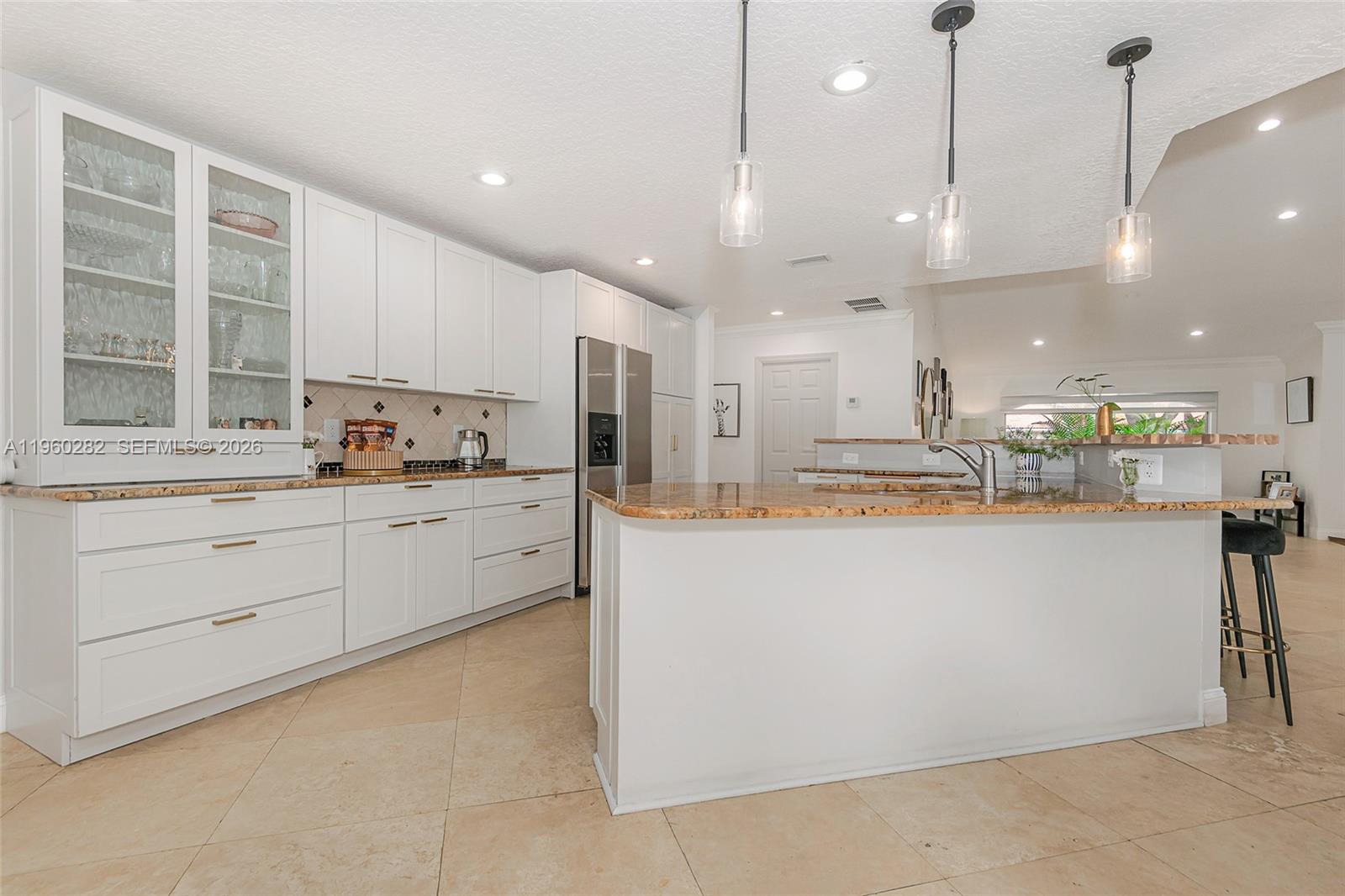 EMBASSY LAKES - Residential