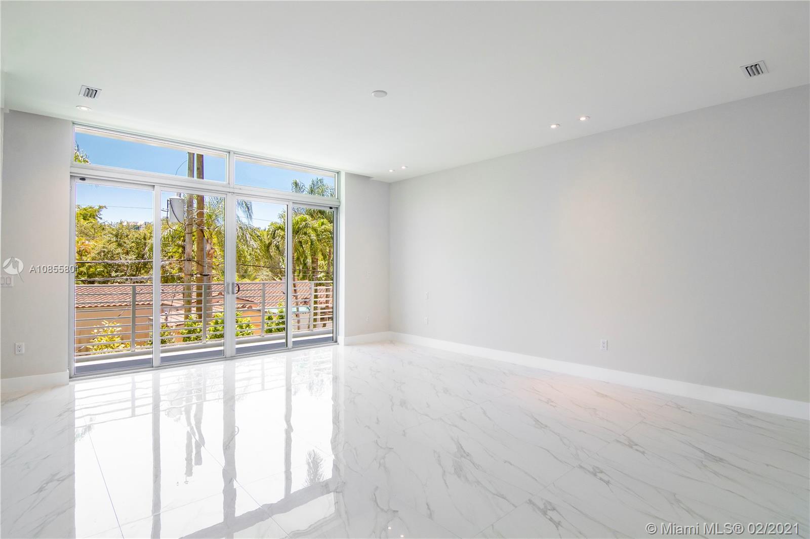 SILVER BLUFF EST SEC C - Residential