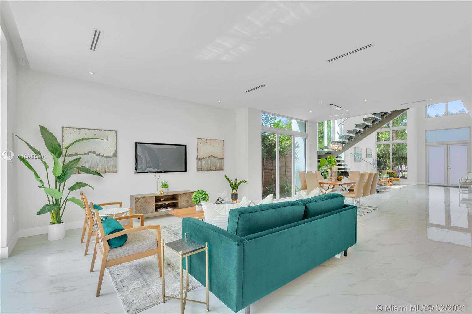 SILVER BLUFF EST SEC C - Residential