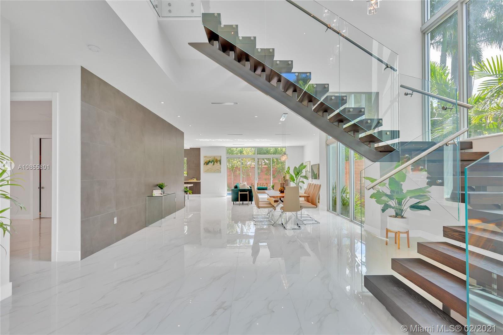 SILVER BLUFF EST SEC C - Residential