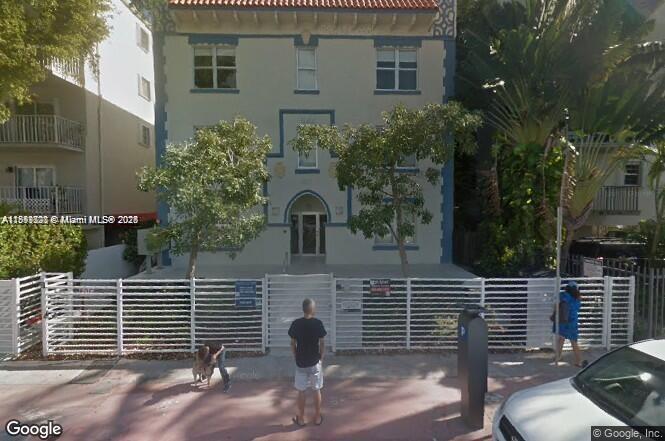 EMILY CONDO - Residential Lease