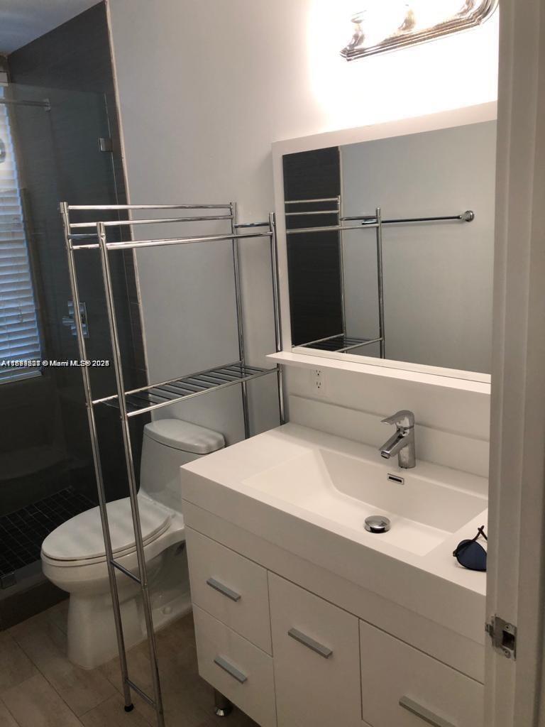 EMILY CONDO - Residential Lease