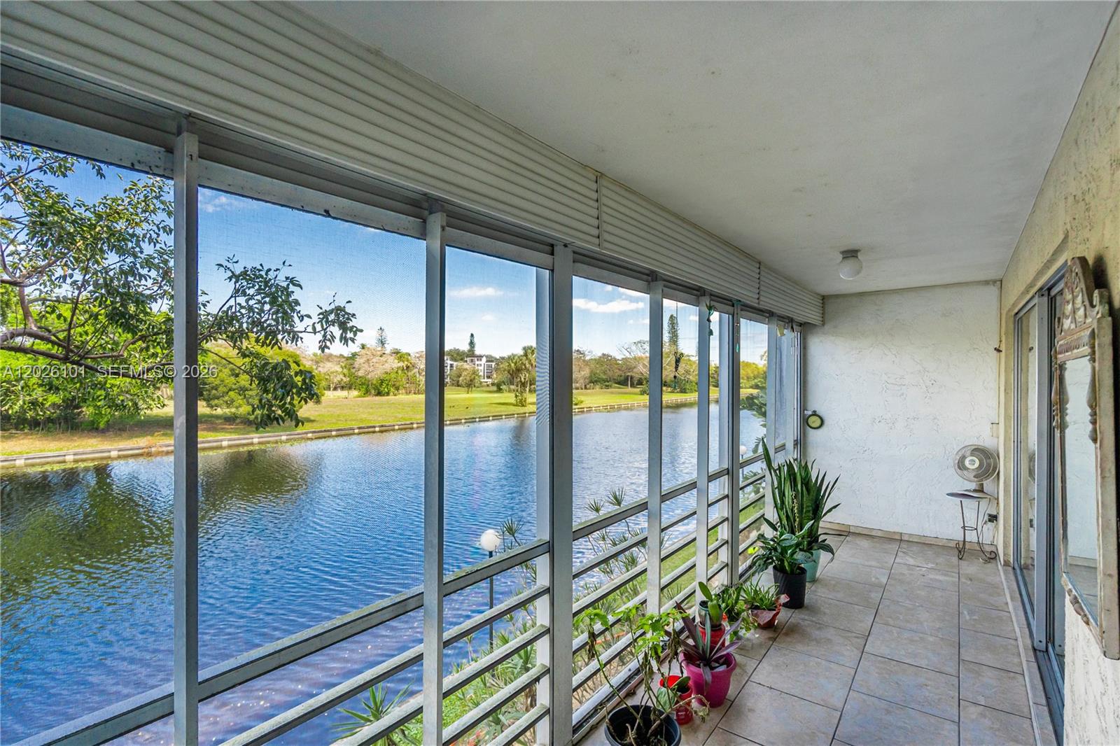 LAS VISTAS F IN INVERRARY - Residential
