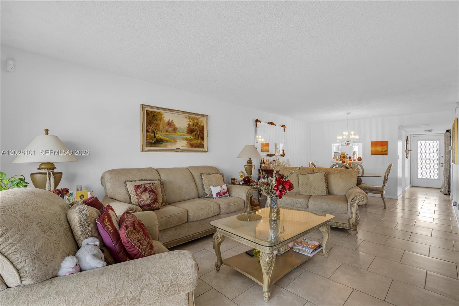 LAS VISTAS F IN INVERRARY - Residential