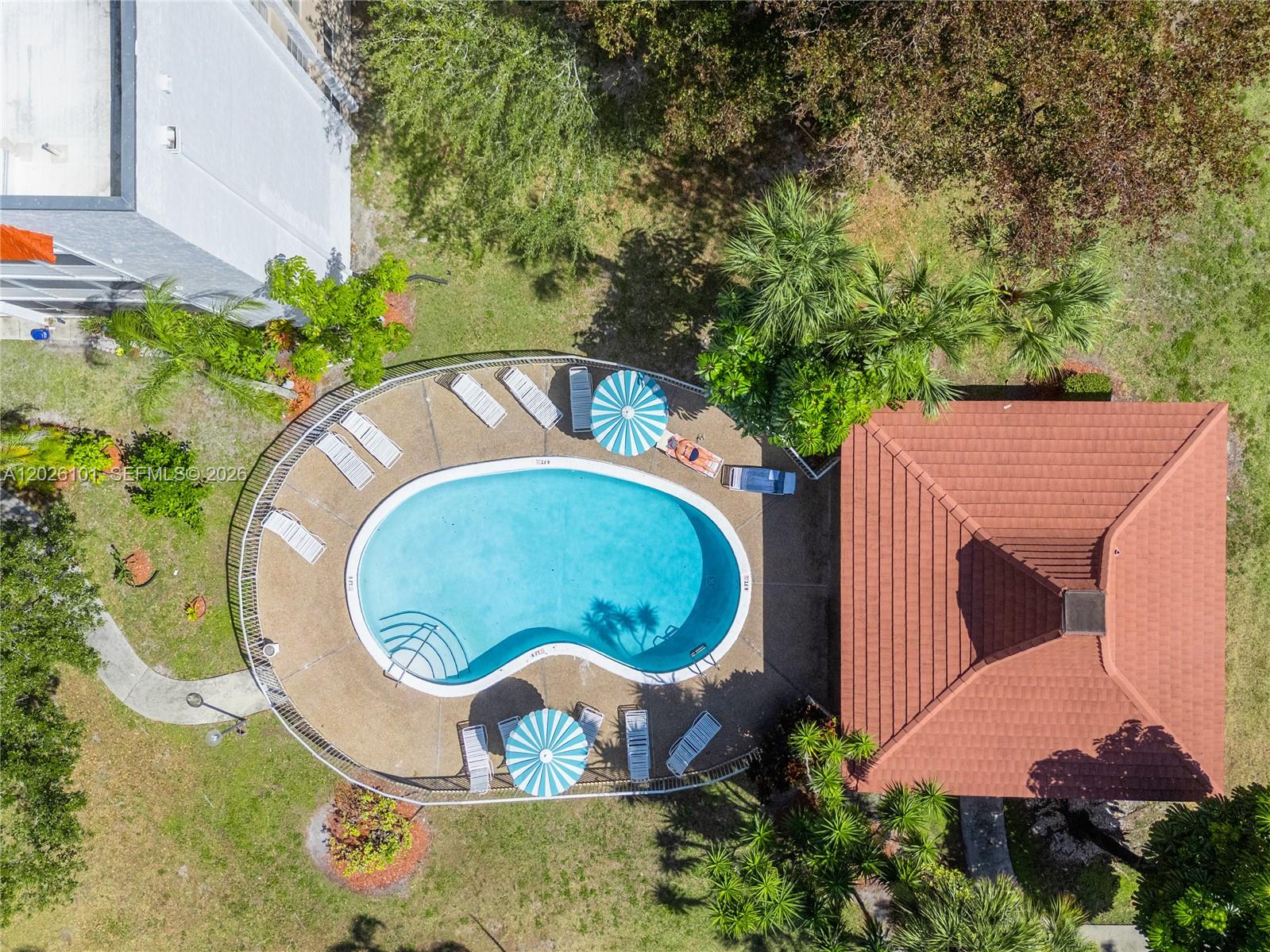 LAS VISTAS F IN INVERRARY - Residential