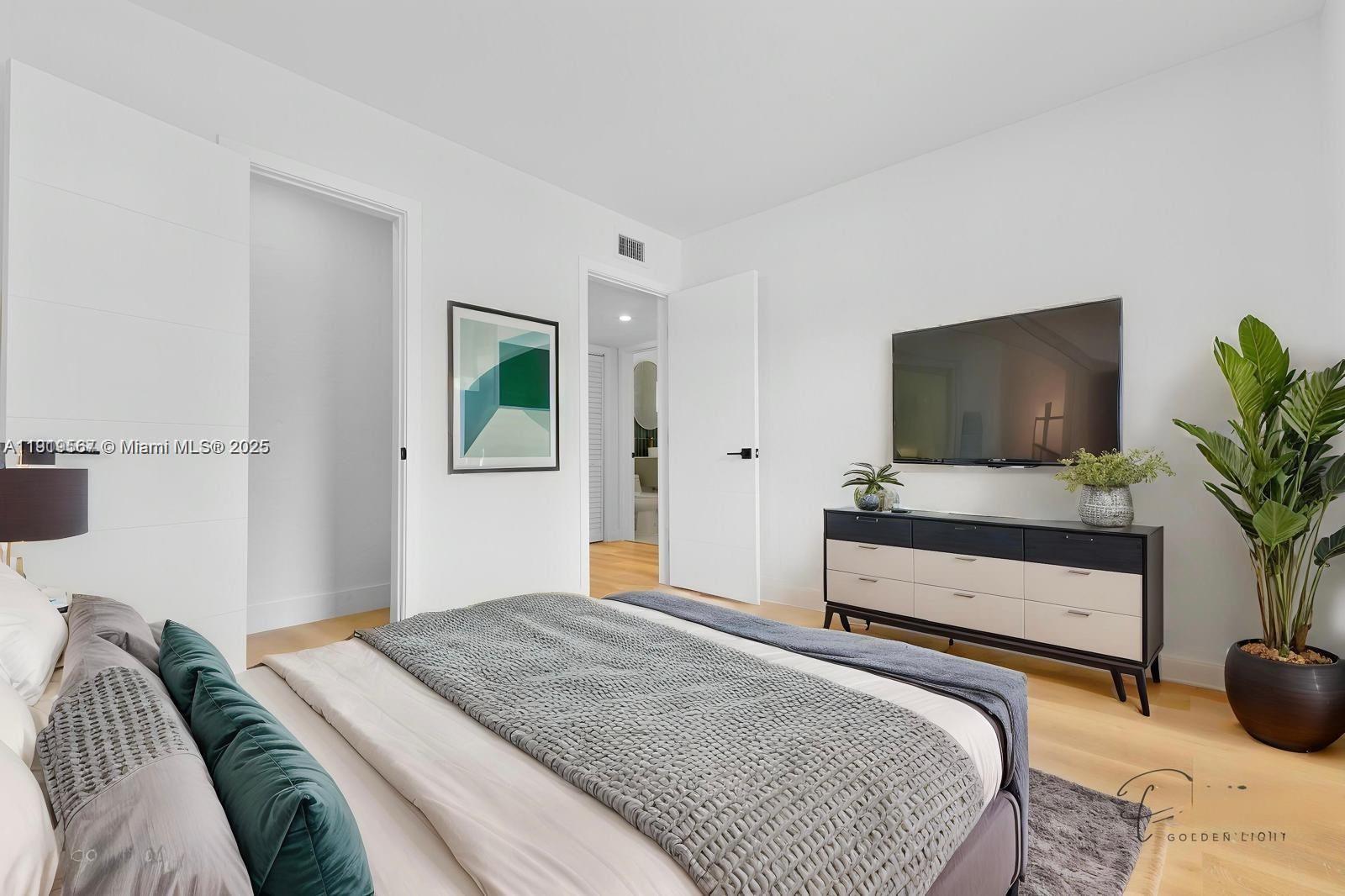 OVERBROOK SHORES - Residential