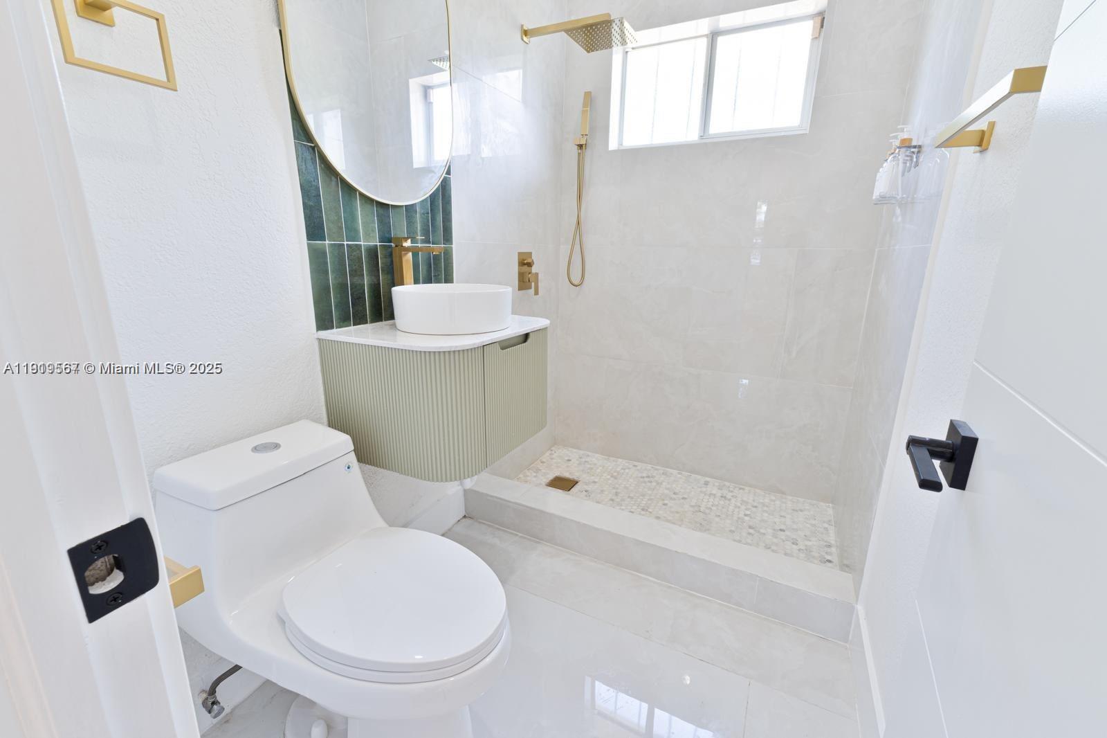 OVERBROOK SHORES - Residential