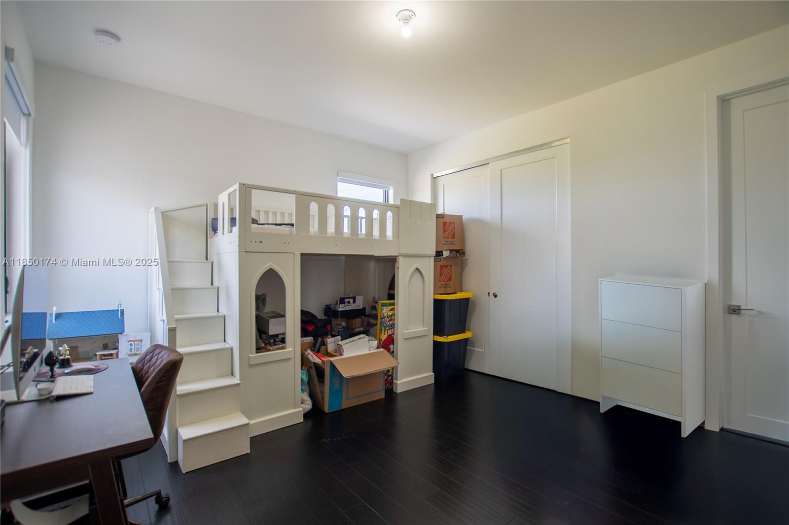 CIRCLE S ESTATES - Residential