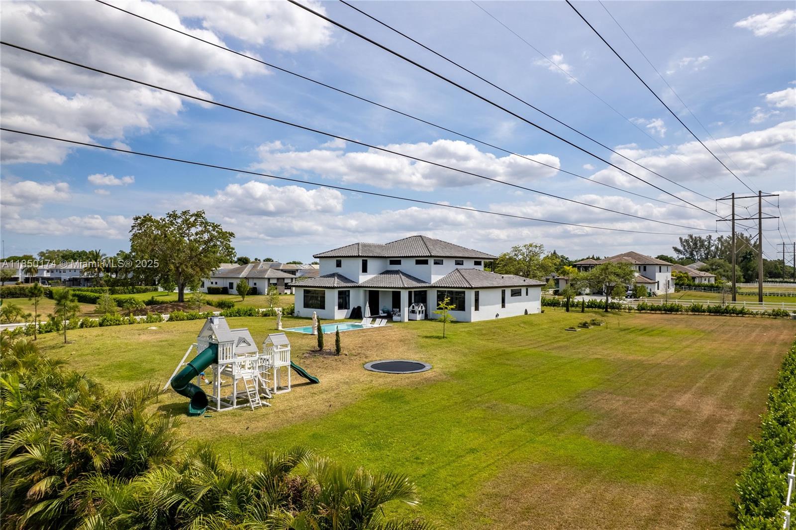 CIRCLE S ESTATES - Residential