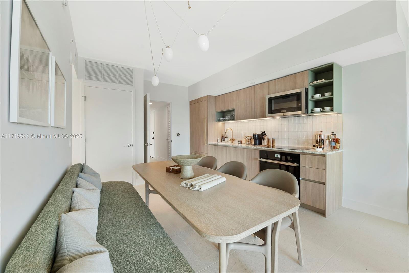 Natiivo/Gale Residence - Residential Lease