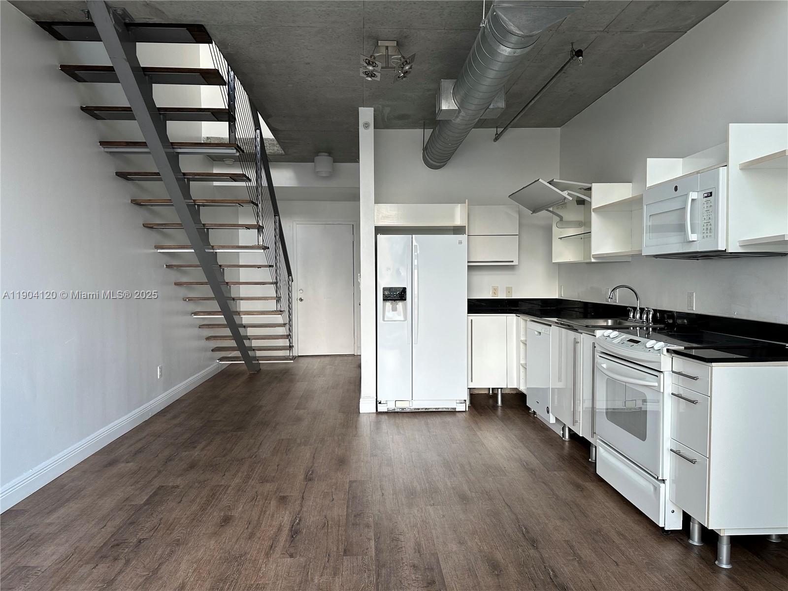 NEO VERTIKA CONDO - Residential Lease