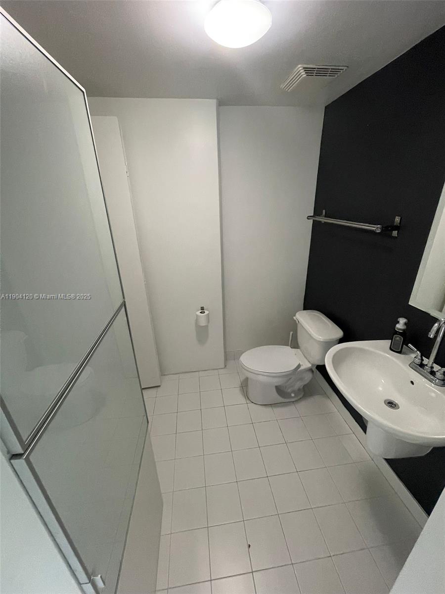 NEO VERTIKA CONDO - Residential Lease