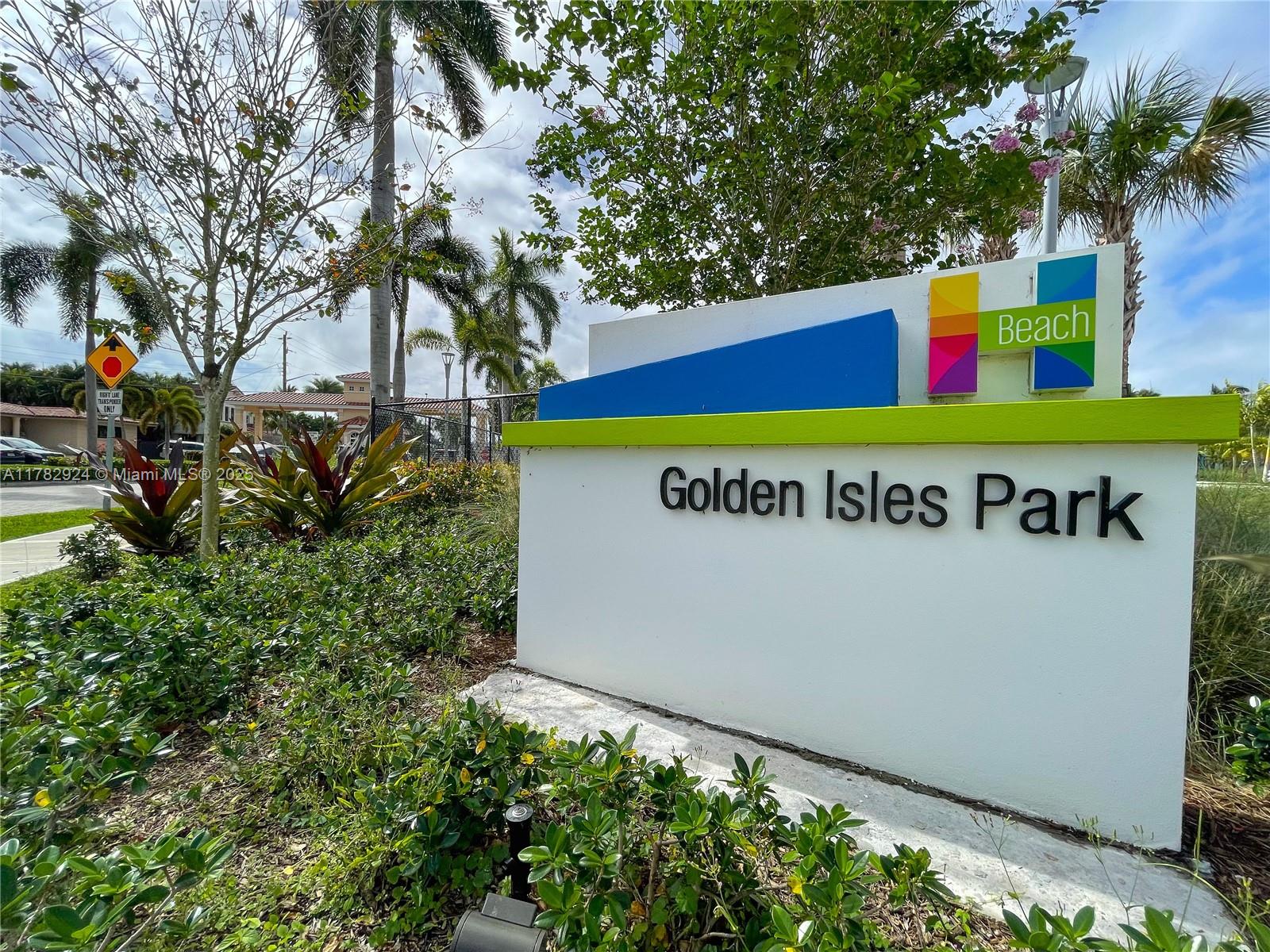 PARADISE VILLAS CONDO - Residential