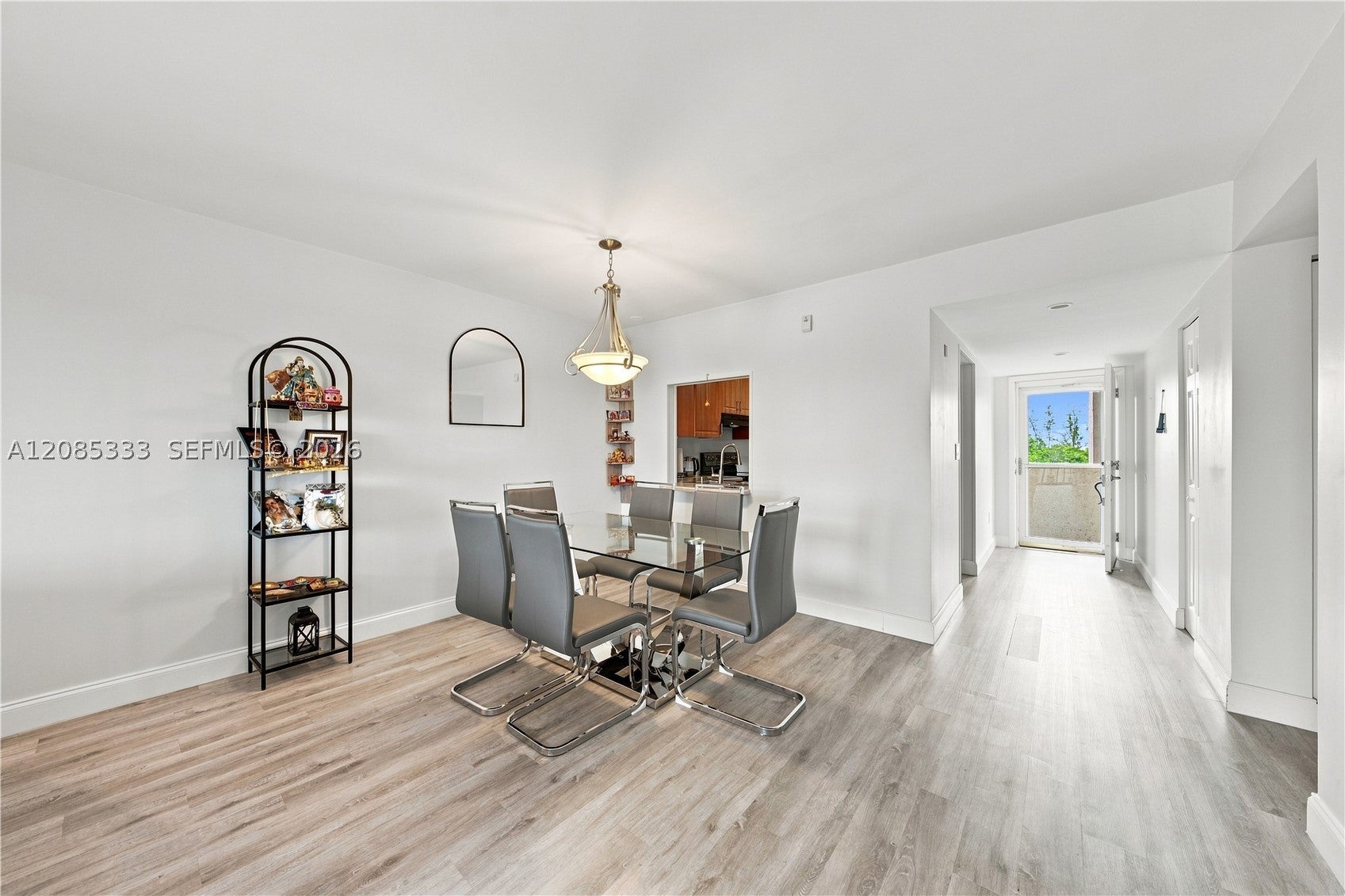 3930 Inverrary Blvd 602-D