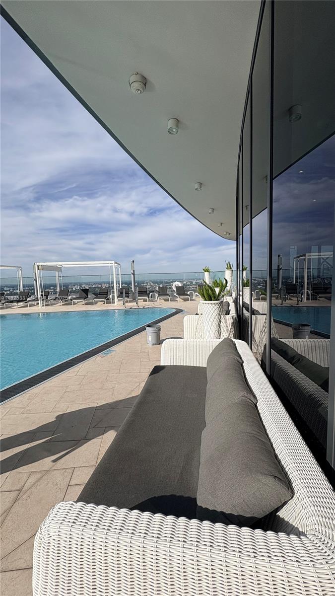 BRICKELL FLATIRON CONDO - Residential Lease