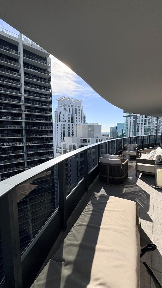 BRICKELL FLATIRON CONDO - Residential Lease