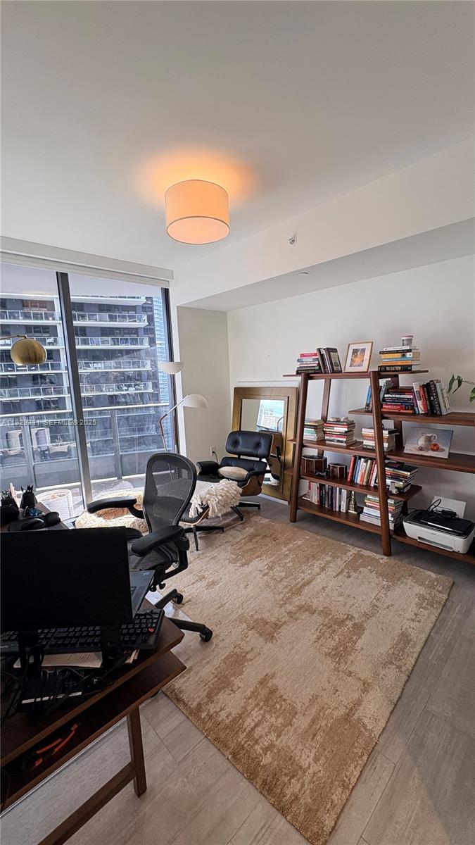 BRICKELL FLATIRON CONDO - Residential Lease