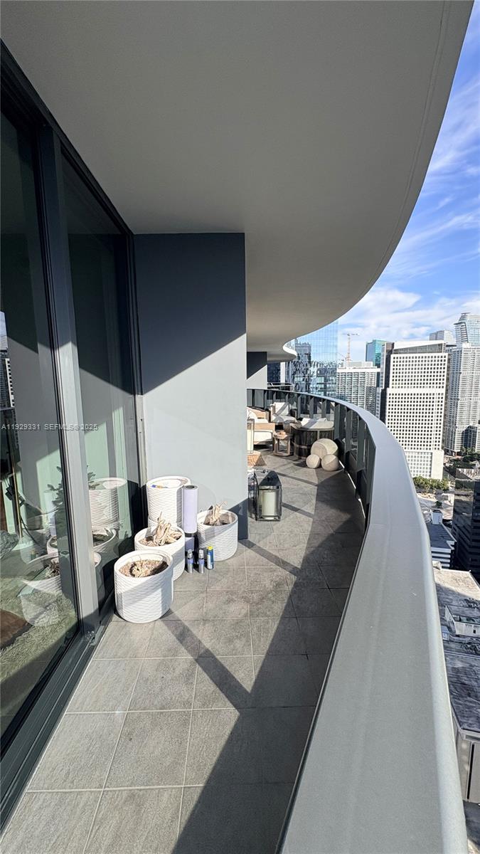 BRICKELL FLATIRON CONDO - Residential Lease