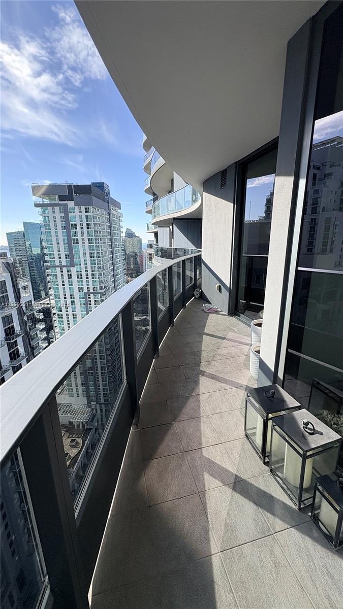 BRICKELL FLATIRON CONDO - Residential Lease