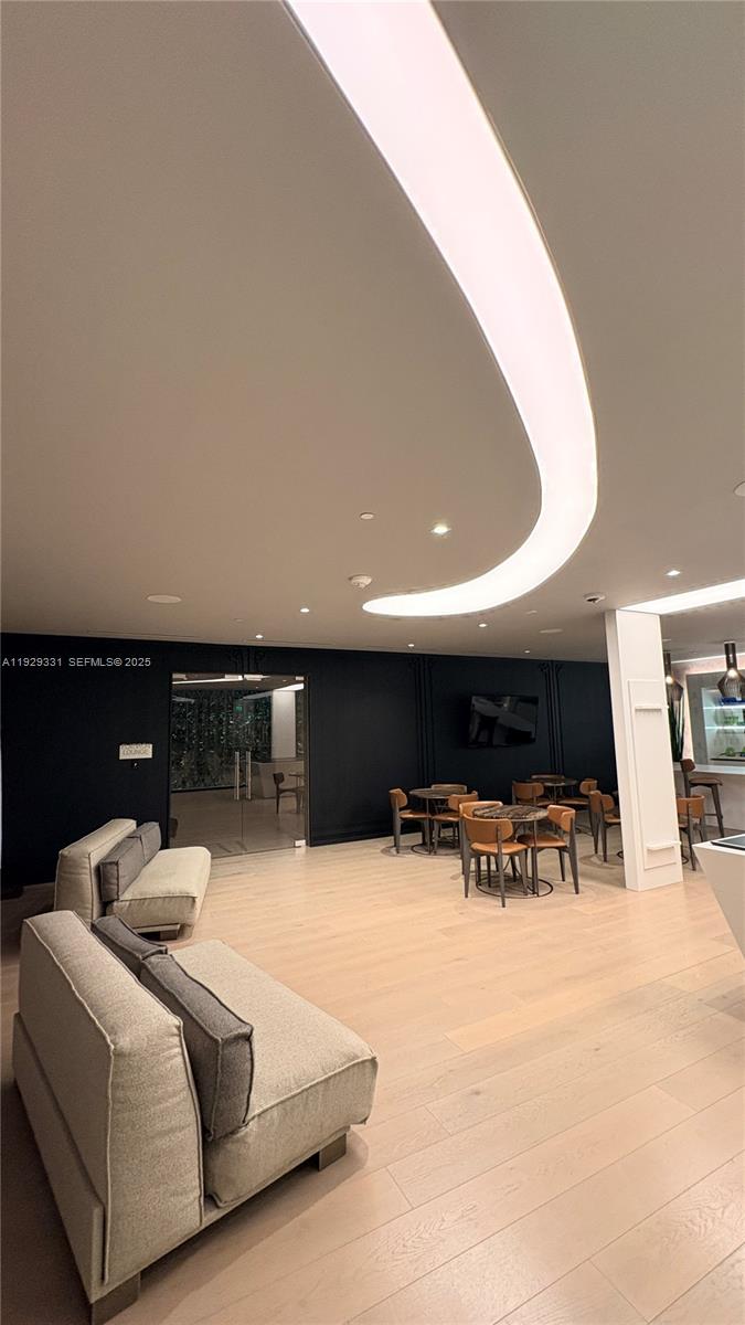 BRICKELL FLATIRON CONDO - Residential Lease