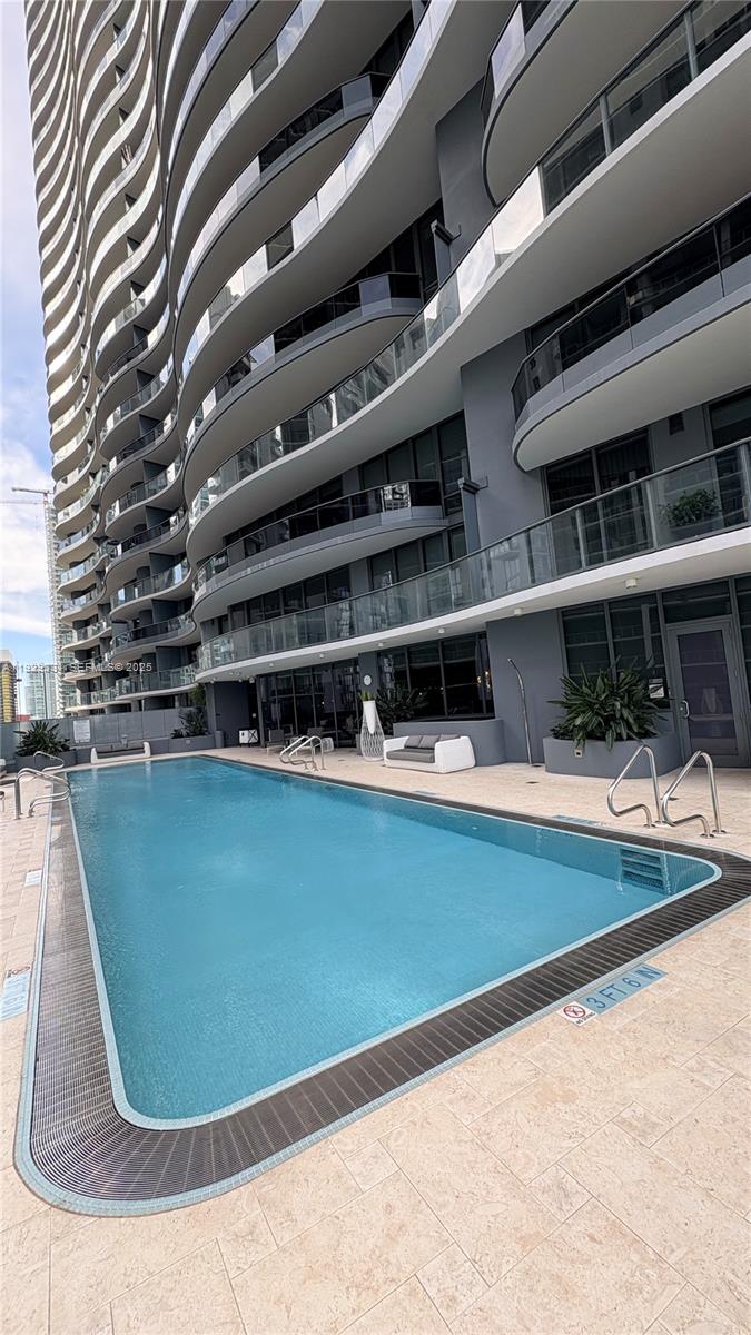 BRICKELL FLATIRON CONDO - Residential Lease