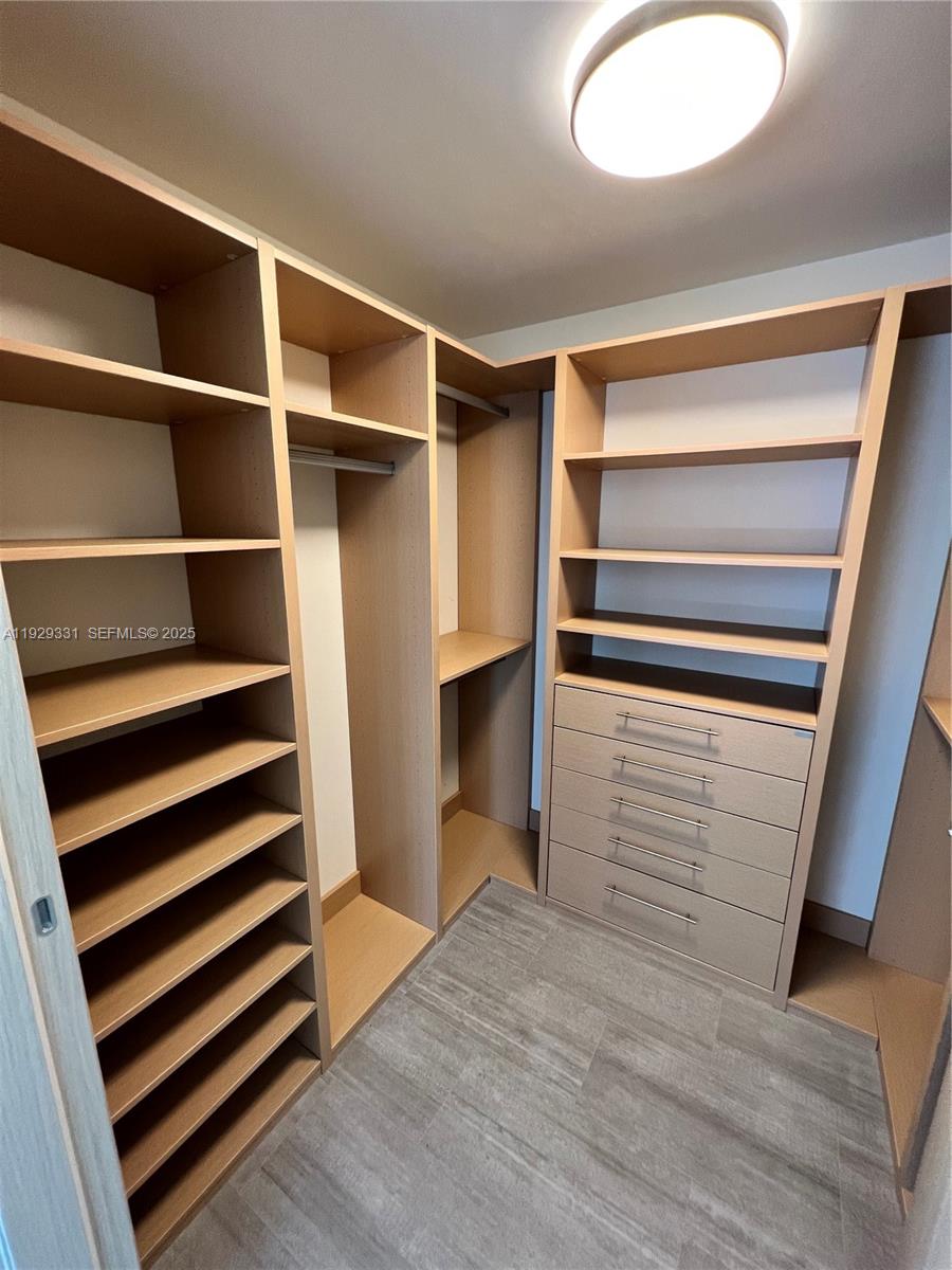 BRICKELL FLATIRON CONDO - Residential Lease