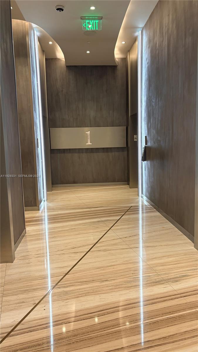 BRICKELL FLATIRON CONDO - Residential Lease