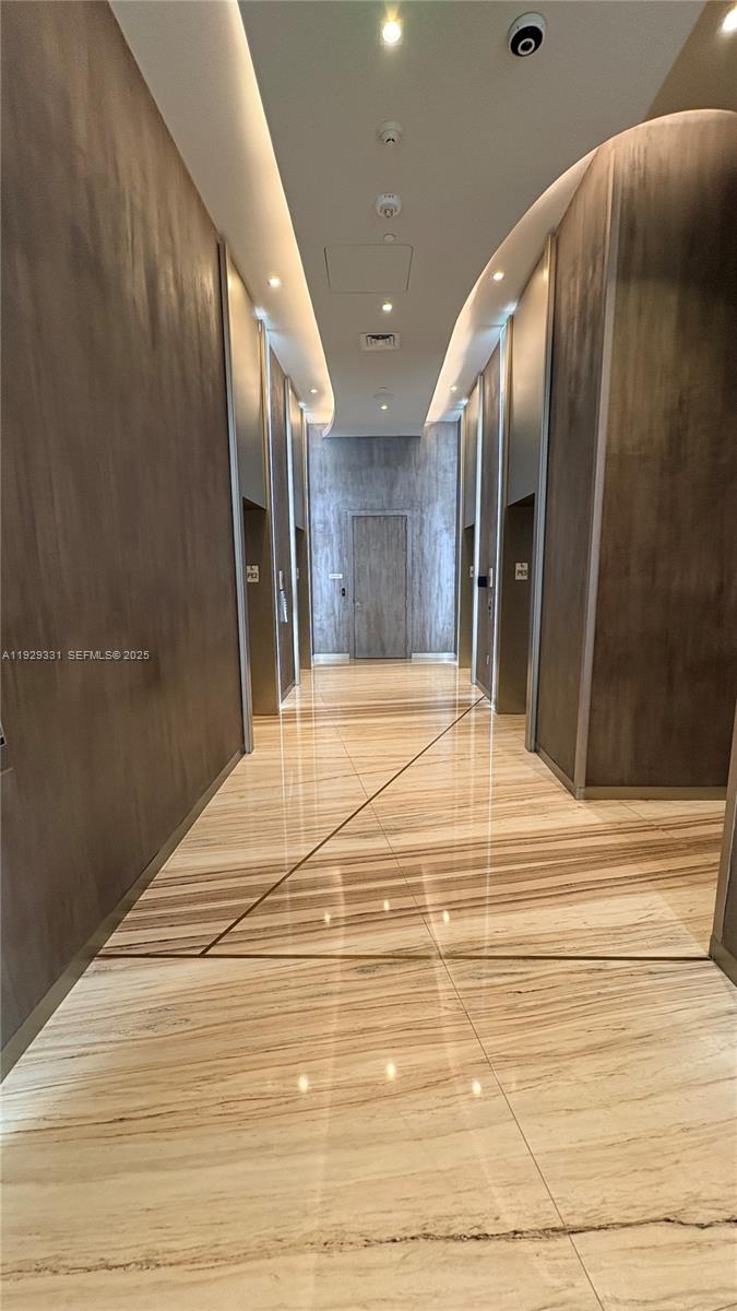 BRICKELL FLATIRON CONDO - Residential Lease