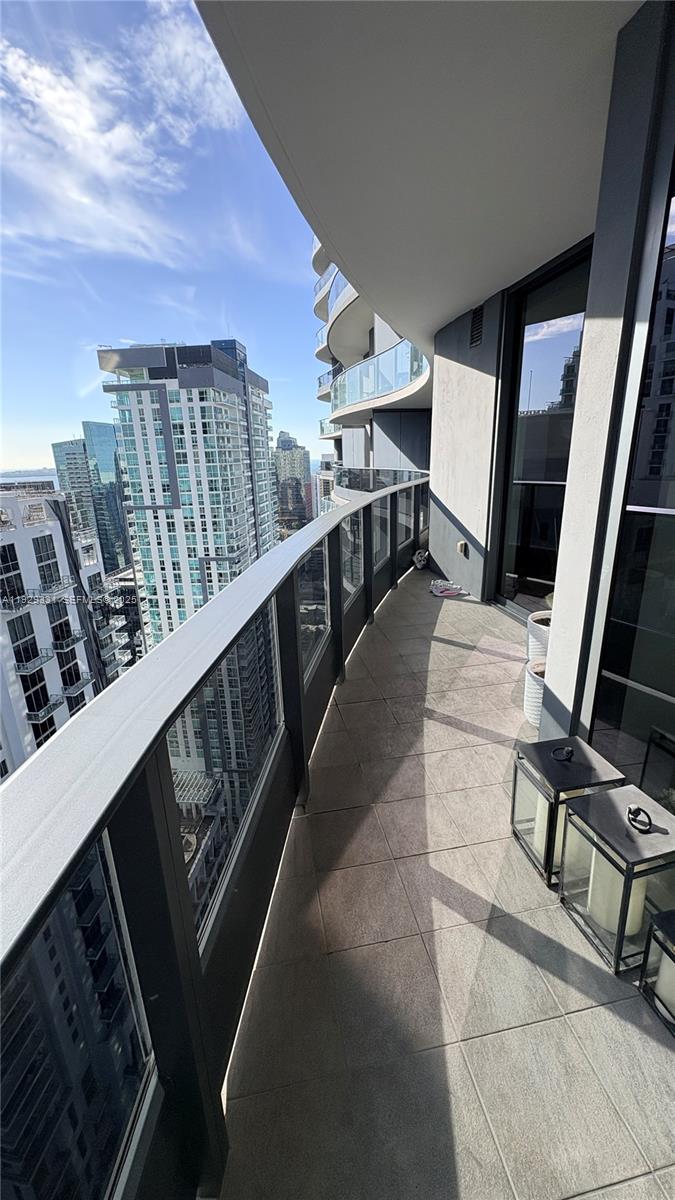 BRICKELL FLATIRON CONDO - Residential Lease