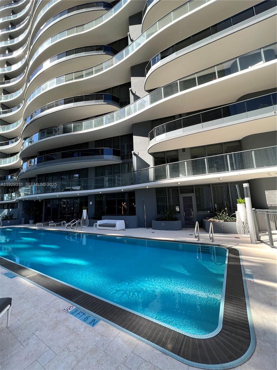 BRICKELL FLATIRON CONDO - Residential Lease