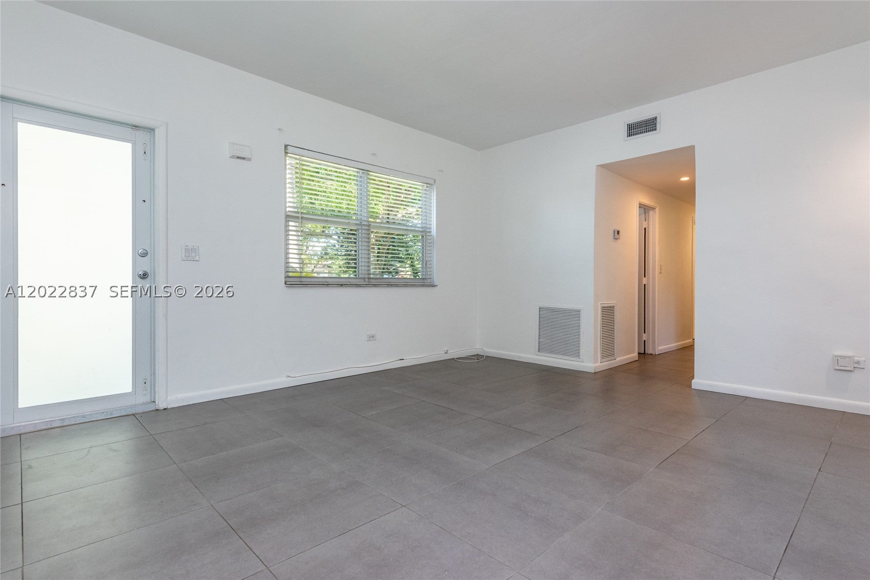 66 NW 87th St