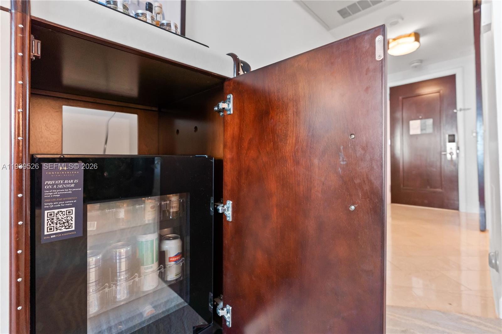 FONTAINEBLEAU III - Residential