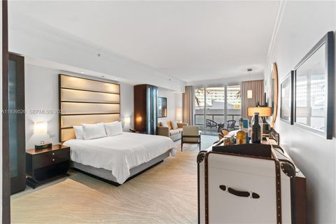 4391 Collins Ave 303 Miami Beach FL 33140