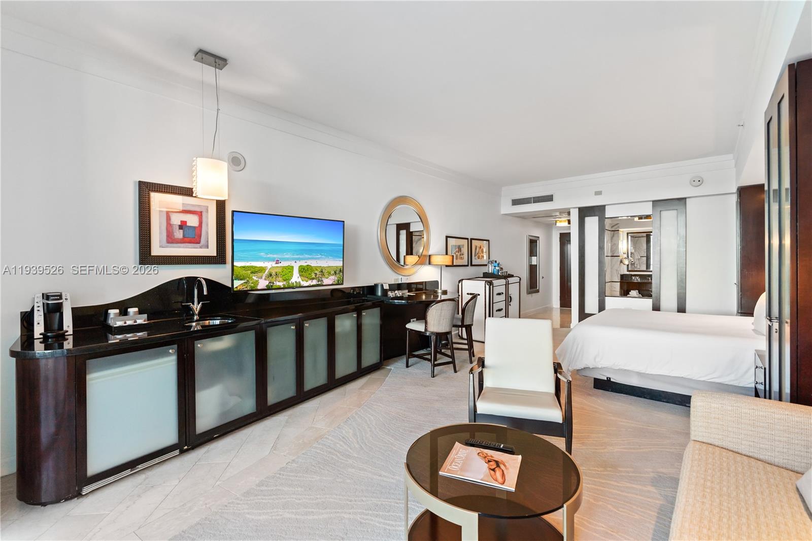 FONTAINEBLEAU III - Residential