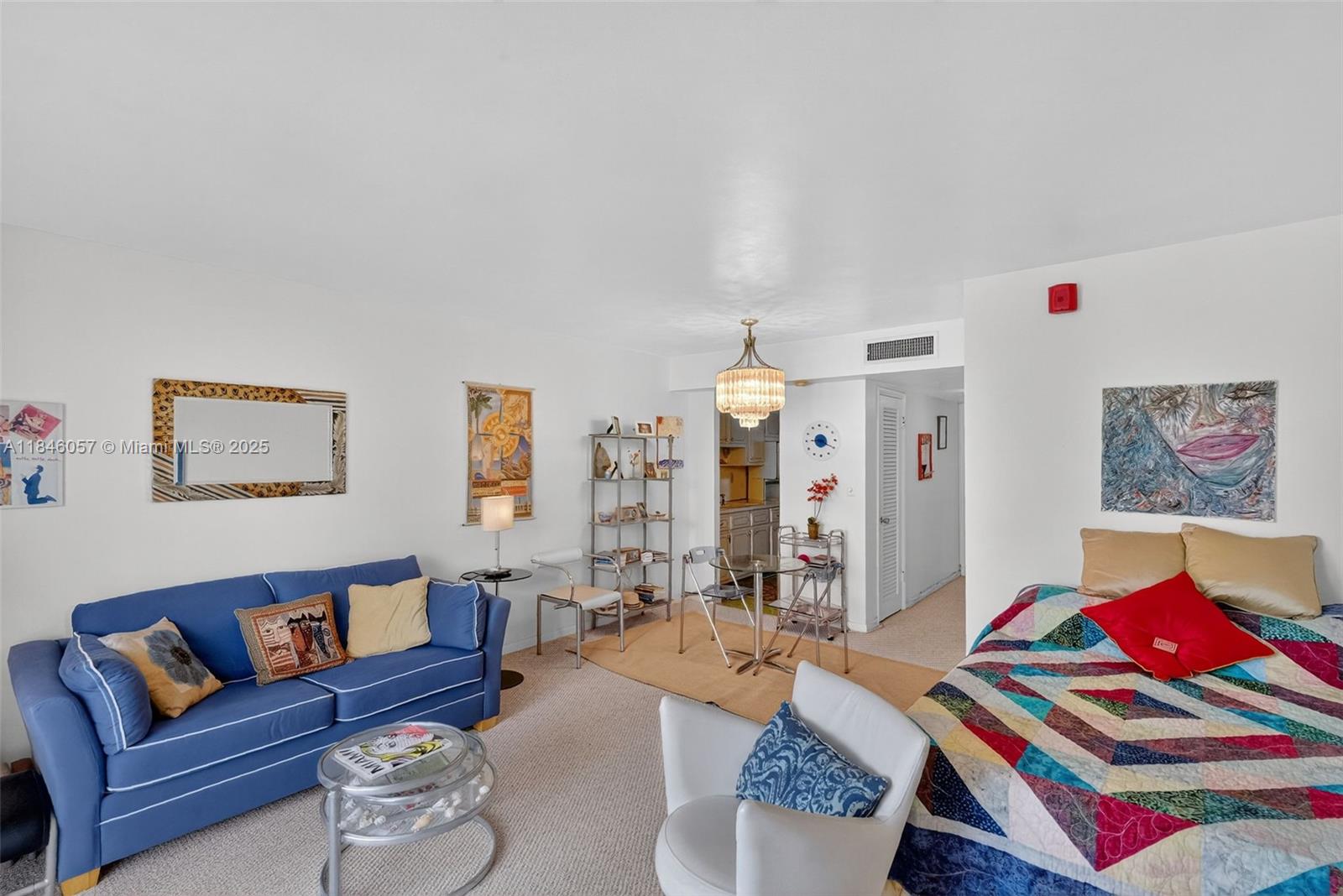 1776 James Ave 4E