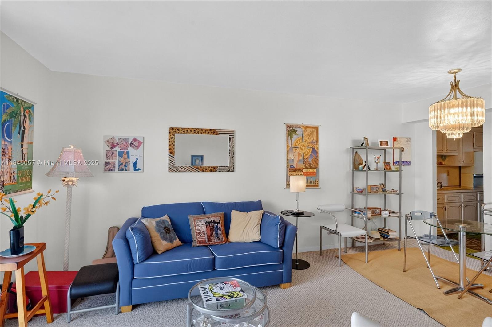1776 James Ave 4E