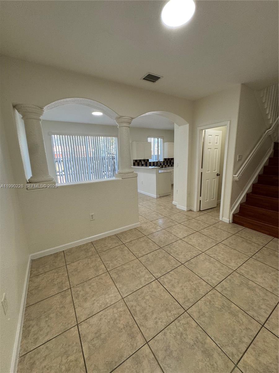 SHOMA TOWNHOMES AT KEYSCO - Residential