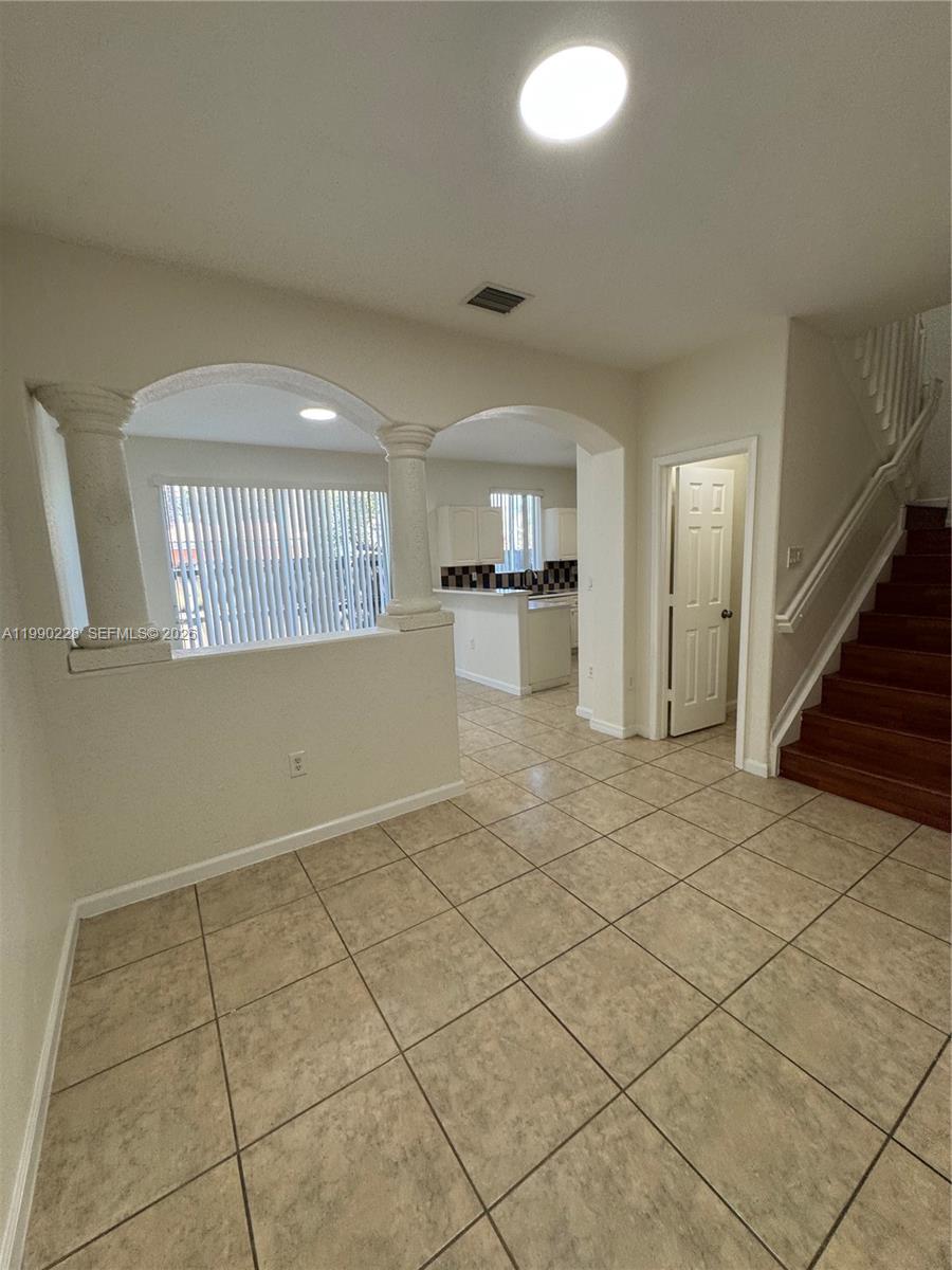 SHOMA TOWNHOMES AT KEYSCO - Residential