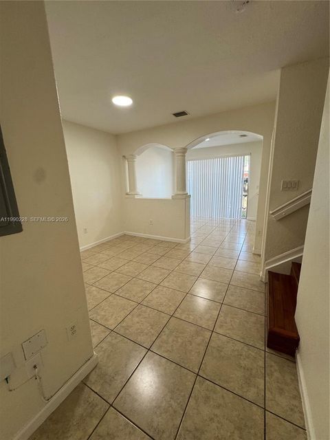 1403 SE 27th Ct Homestead FL 33035