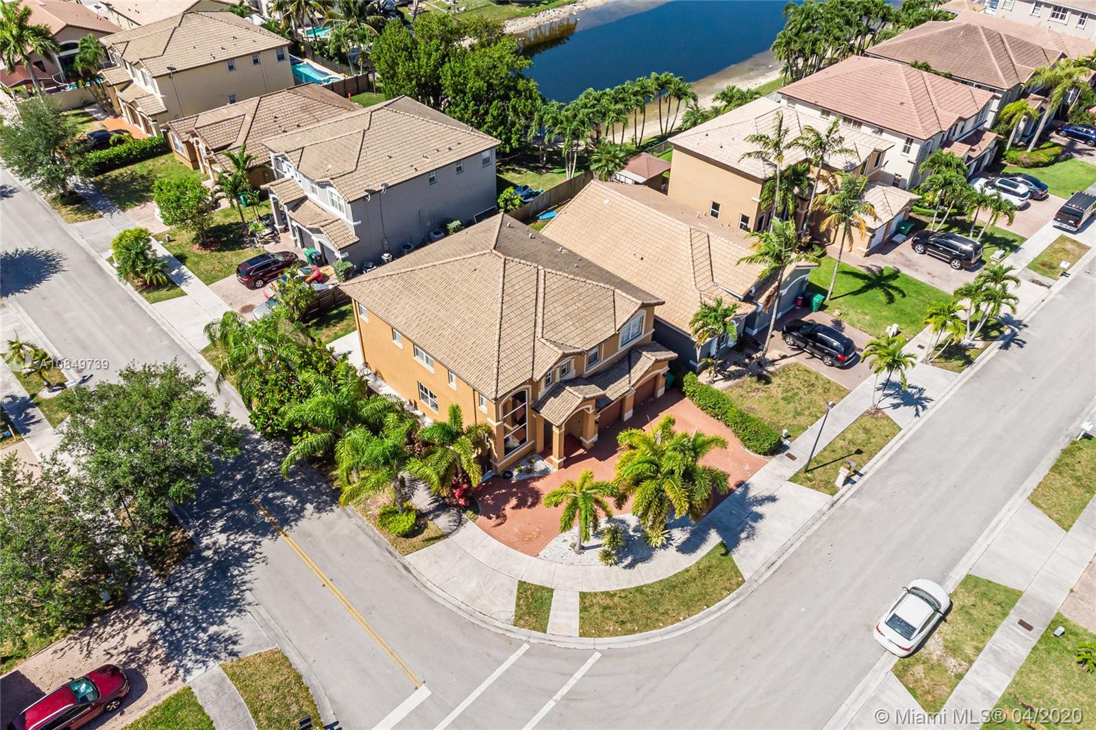 CENTURY ESTATES - Residential