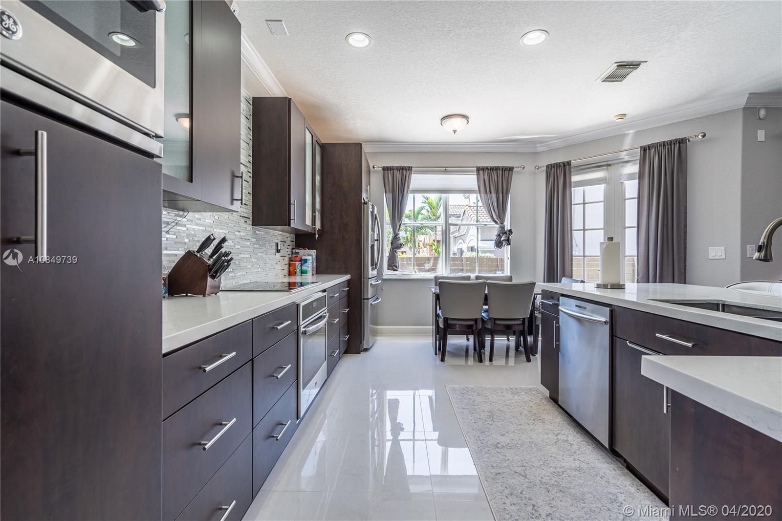 CENTURY ESTATES - Residential