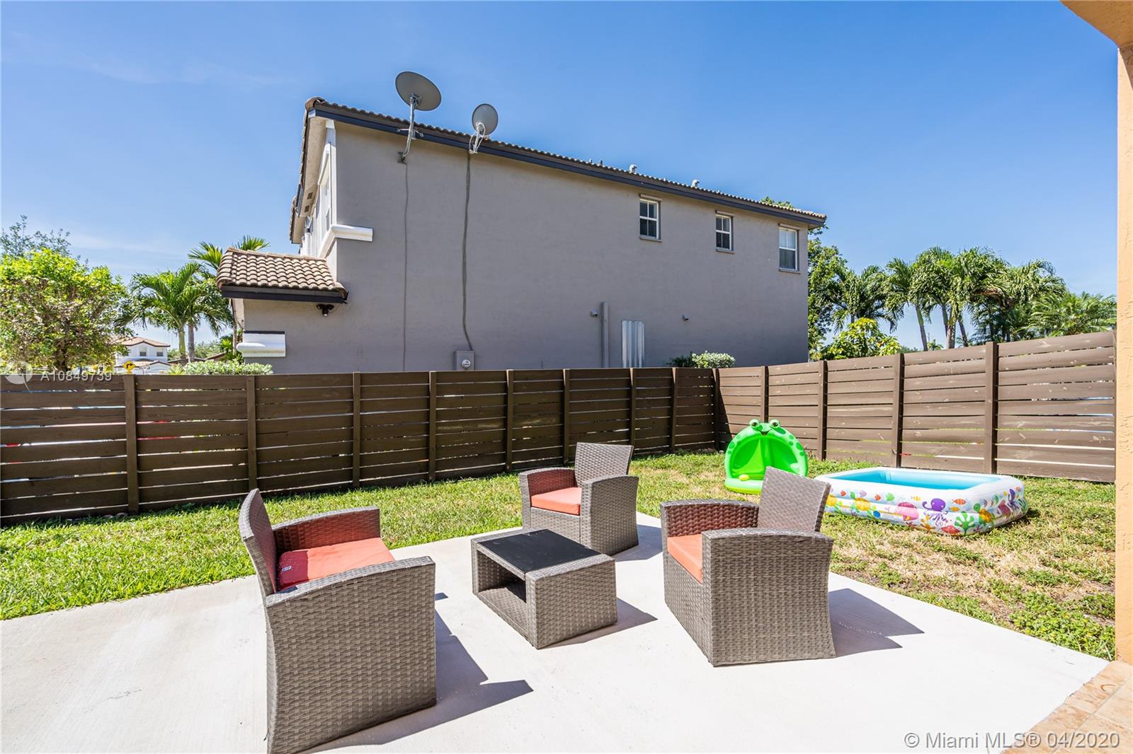 CENTURY ESTATES - Residential