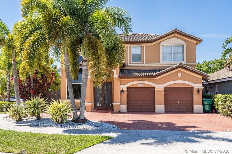 Check out this 4 bedroom 3 bath renovated home that has beauty and functionality! Sits on a desirable corner lot in a fantastic neighborhood. Featuring 25 ft ceilings in great room upon entry. Kitchen is modern and has upgraded cabinetry, high end stainless steel appliances and quartz countertops. One bedroom and bath is on the first level perfect for your guests or in law suite! Master bath has brand new porcelain floors, bidet, double shower, and vanities. Enjoy the master suite and its private balcony overlooking the pool sized backyard and lake views. Home is protected with hurricane impact rated front double doors and 16 ft bay window. For all you car lovers this home can park 6 of them! Too many upgrades to list! This home is turn key and ready for move in! No association here!