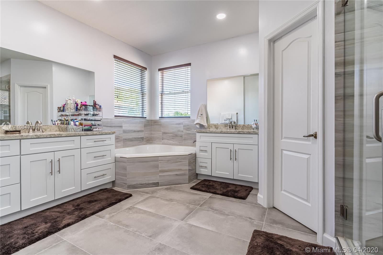 CENTURY ESTATES - Residential