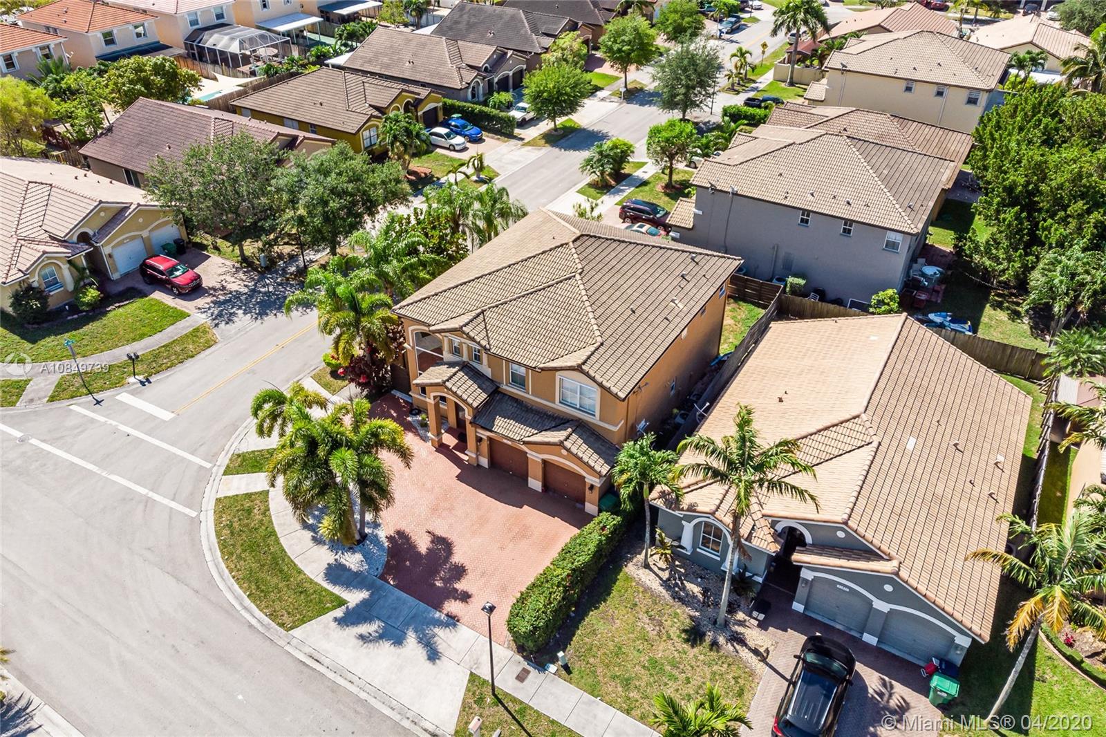 CENTURY ESTATES - Residential