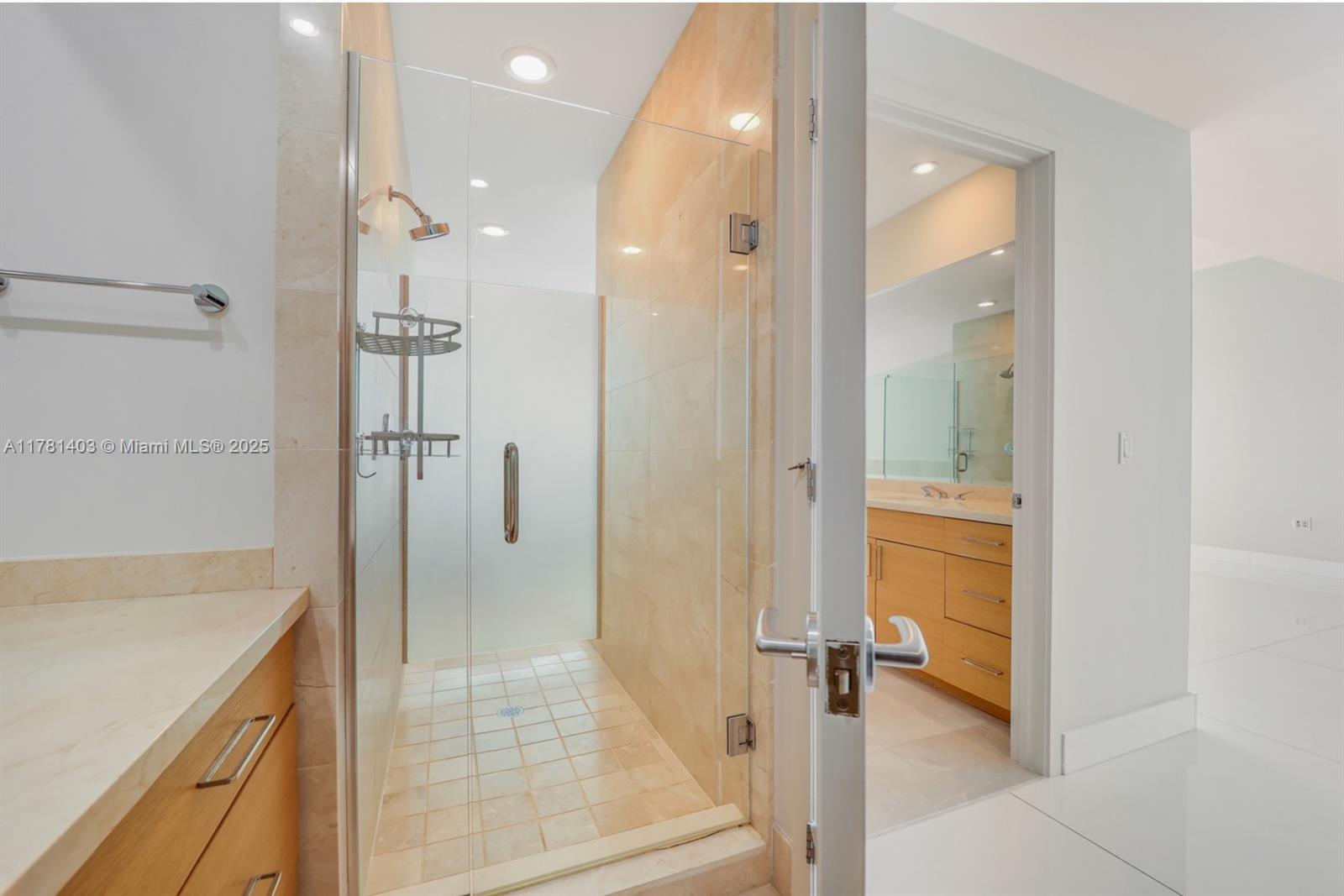 JADE BEACH CONDO - Residential