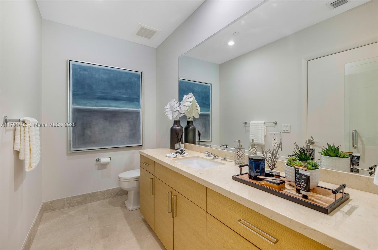 JADE BEACH CONDO - Residential