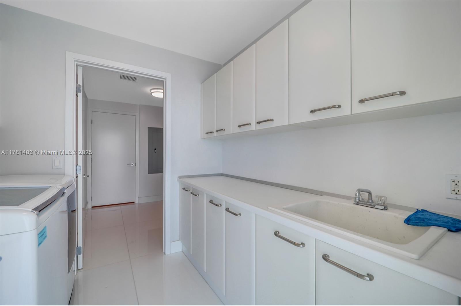 JADE BEACH CONDO - Residential