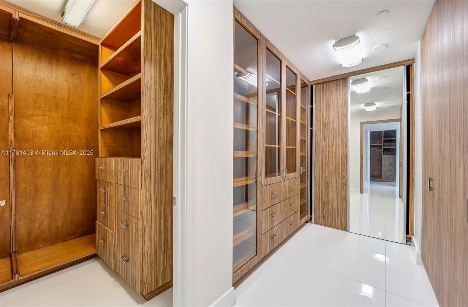 JADE BEACH CONDO - Residential