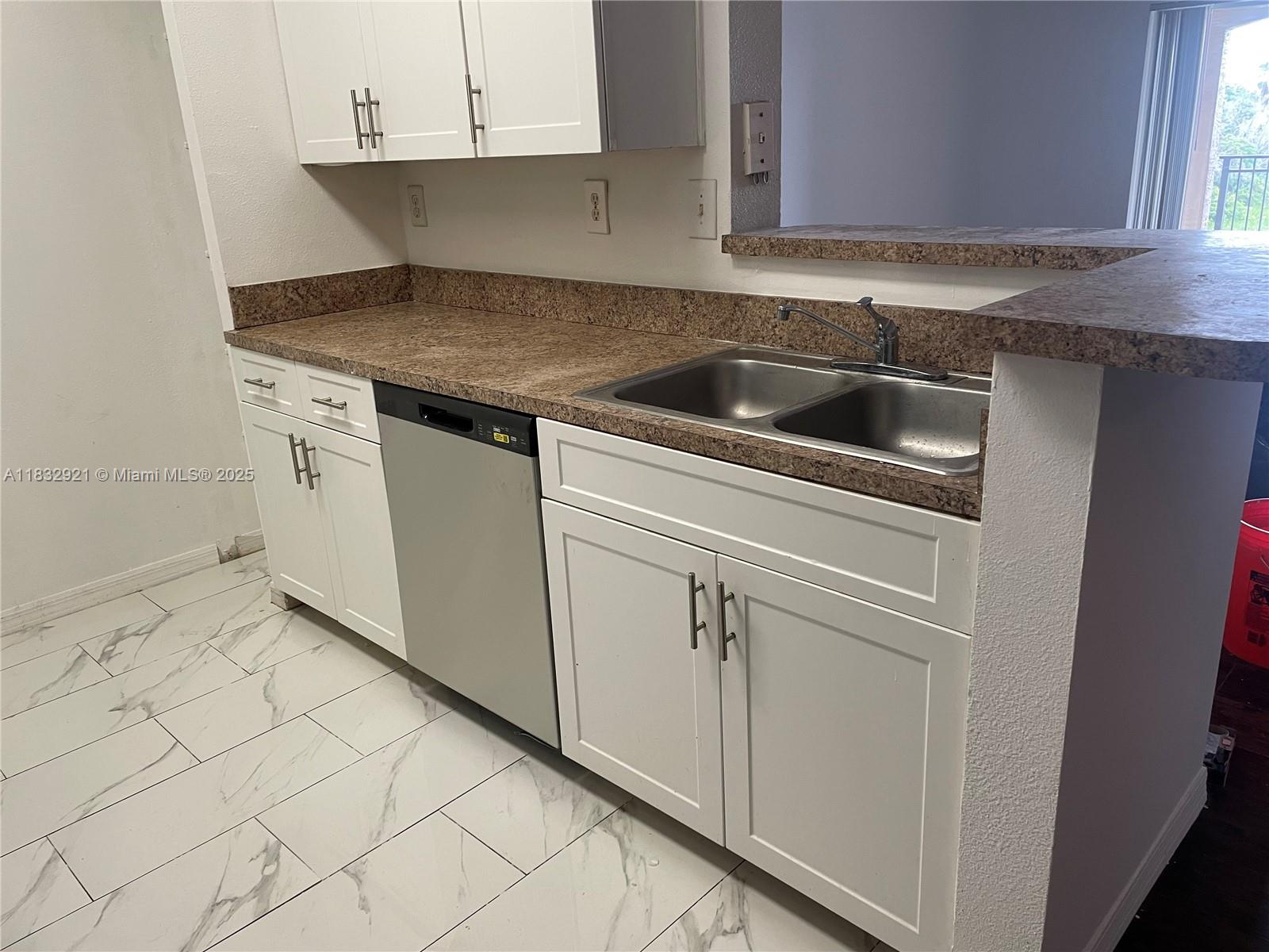 201 SW 116th Ave 22306